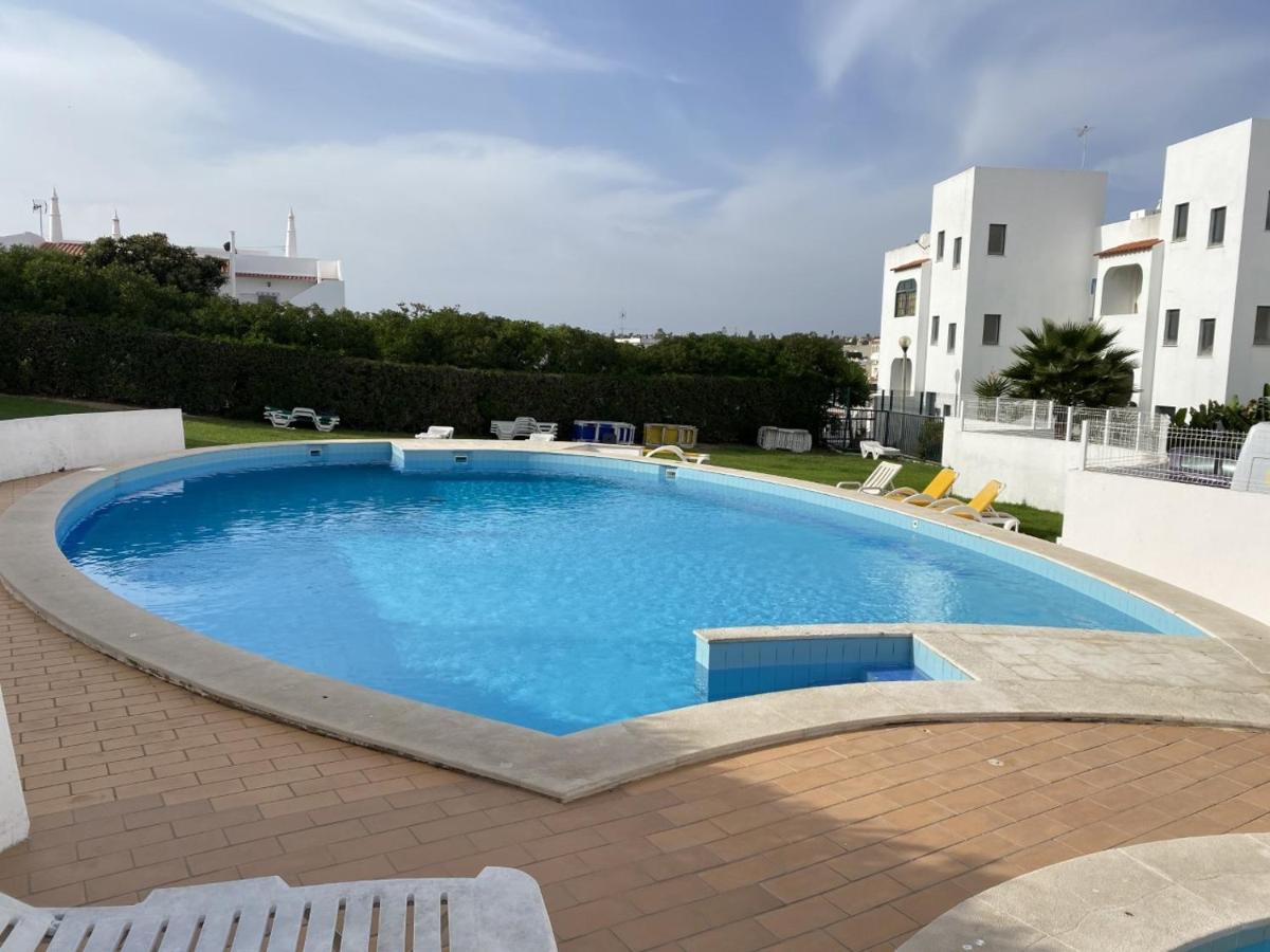 Cosy Top Floor Apartment Carvoeiro  Exterior photo